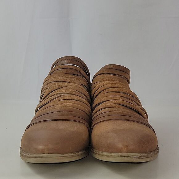 Free People Lost Valley Women's Bootie - Picture 8 of 14